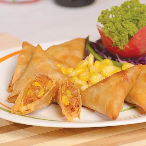 1693077360_Patti-Cheese Corn Samosa.webp